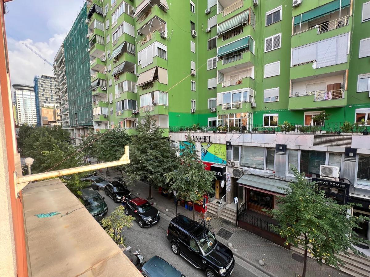 Enzo Rooms & Apartment Blloku Tiran Dış mekan fotoğraf