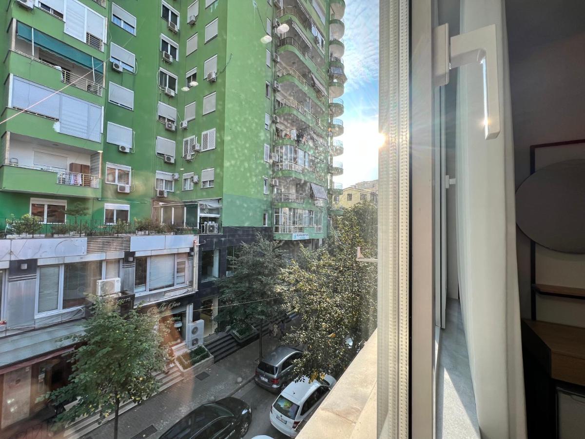 Enzo Rooms & Apartment Blloku Tiran Dış mekan fotoğraf