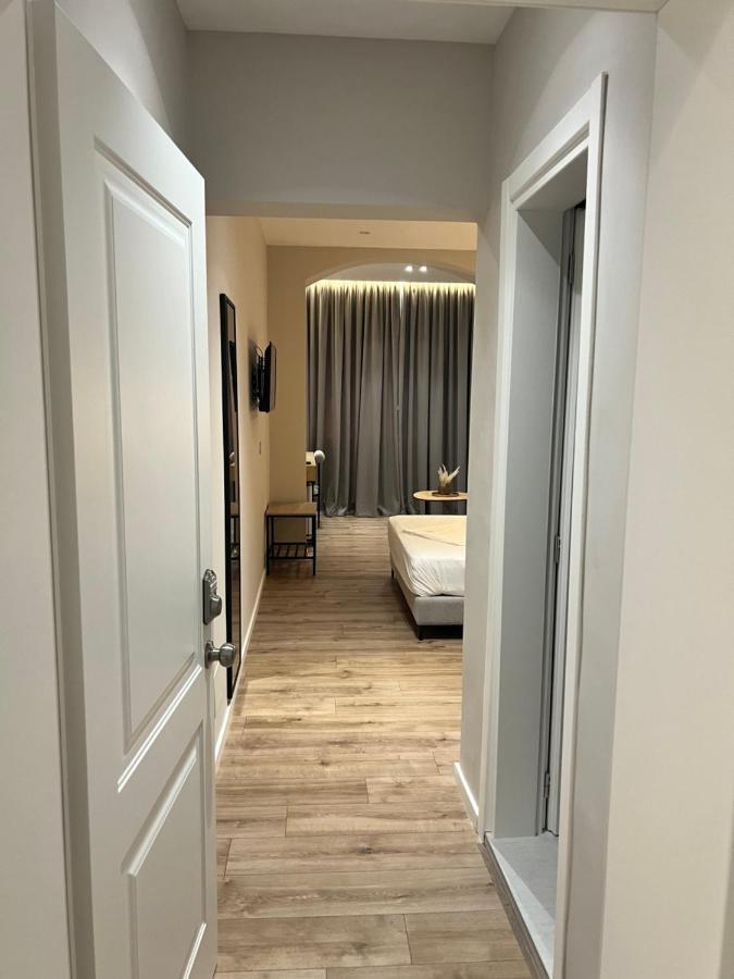 Enzo Rooms & Apartment Blloku Tiran Dış mekan fotoğraf