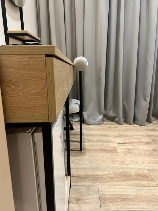 Enzo Rooms & Apartment Blloku Tiran Dış mekan fotoğraf