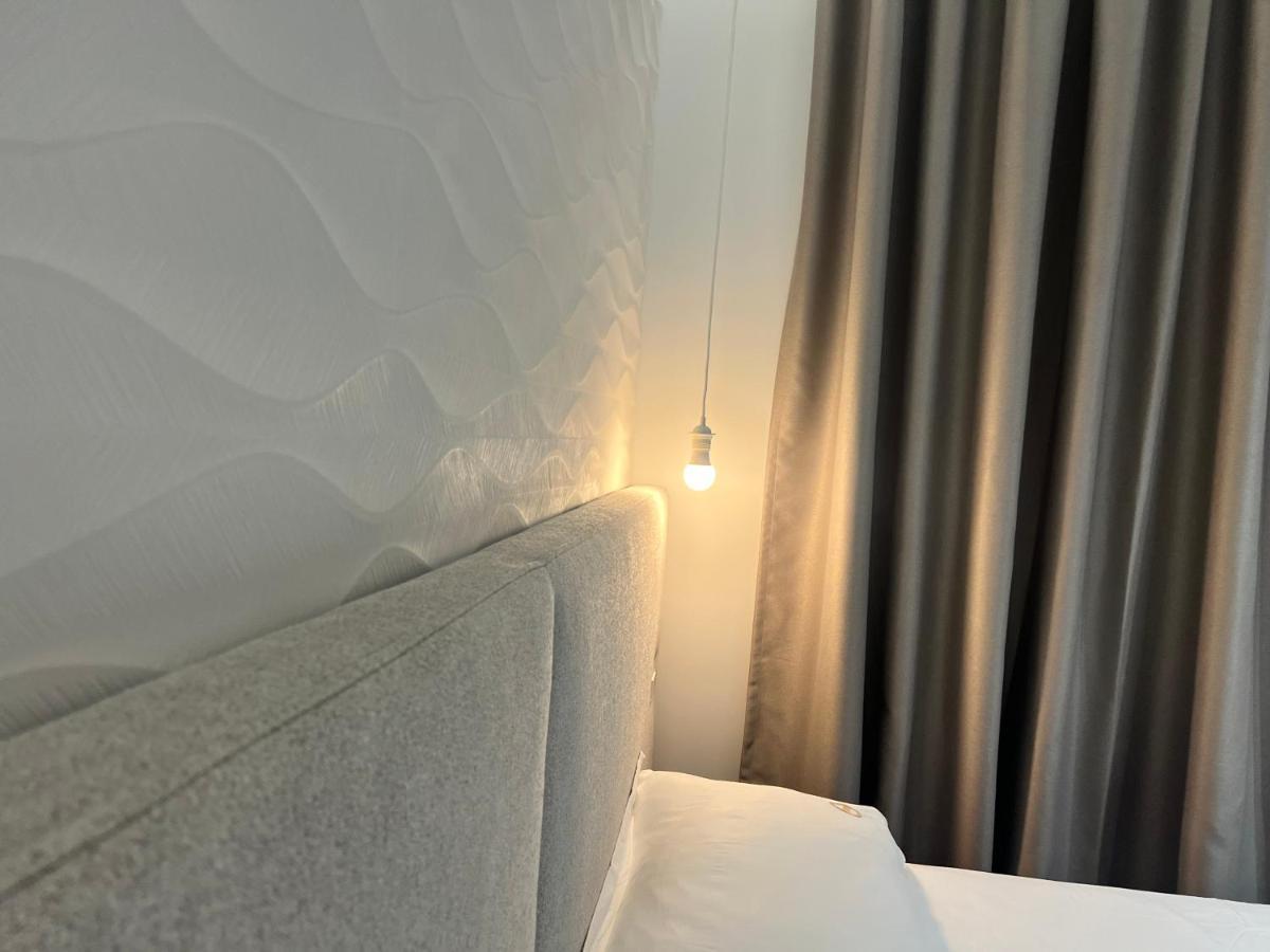 Enzo Rooms & Apartment Blloku Tiran Dış mekan fotoğraf