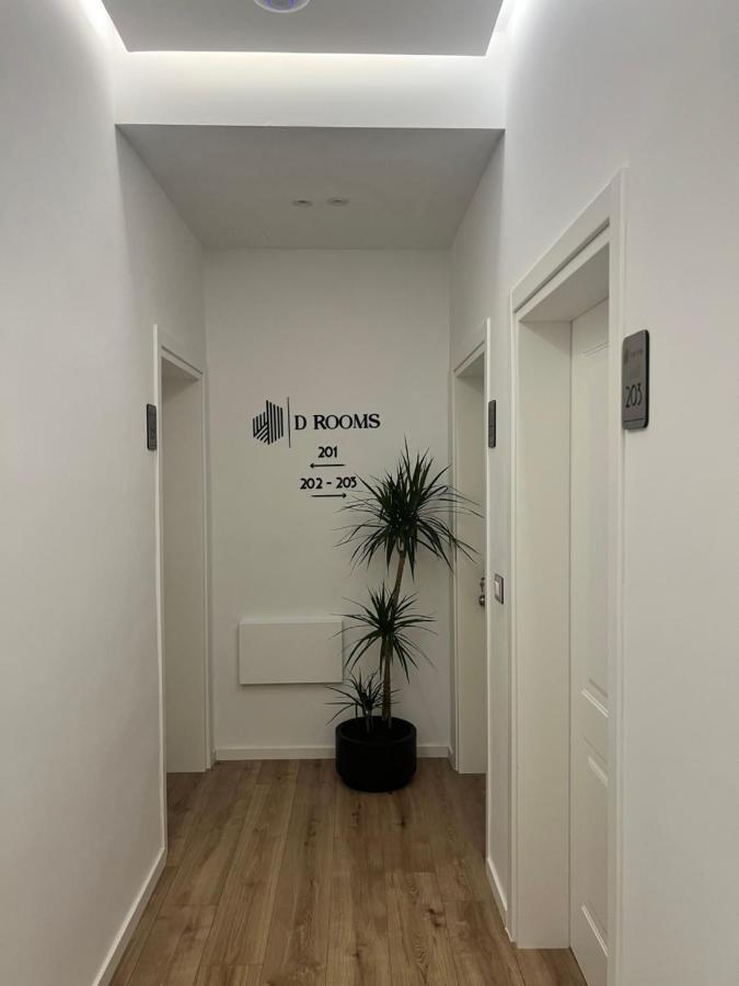 Enzo Rooms & Apartment Blloku Tiran Dış mekan fotoğraf