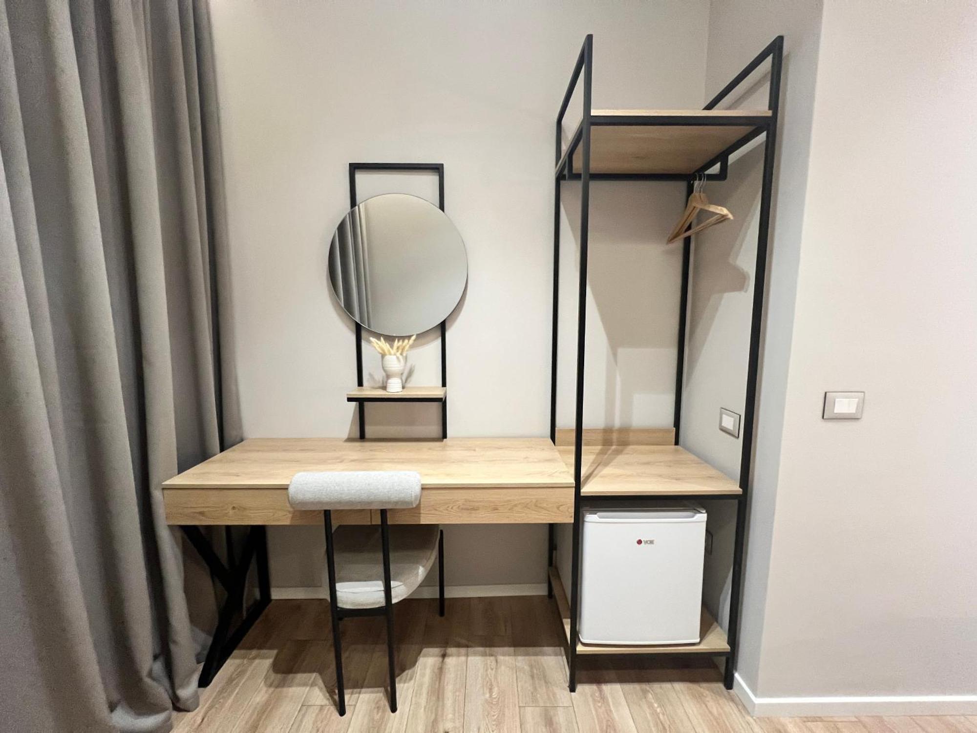 Enzo Rooms & Apartment Blloku Tiran Dış mekan fotoğraf
