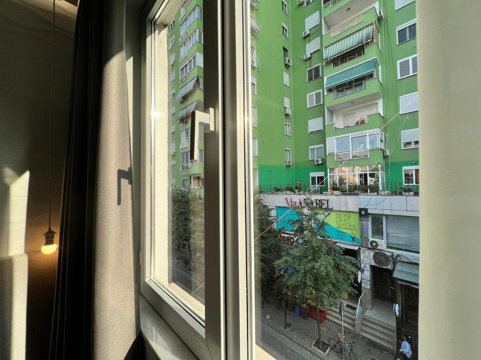 Enzo Rooms & Apartment Blloku Tiran Dış mekan fotoğraf
